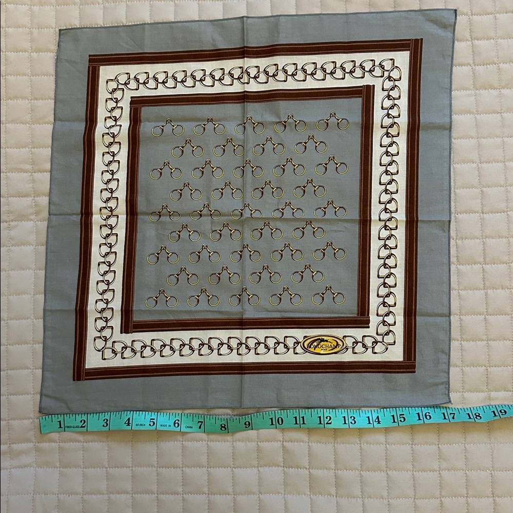 Vintage Longchamp handkerchief featuring a gold chain print. - Picture 5 of 5